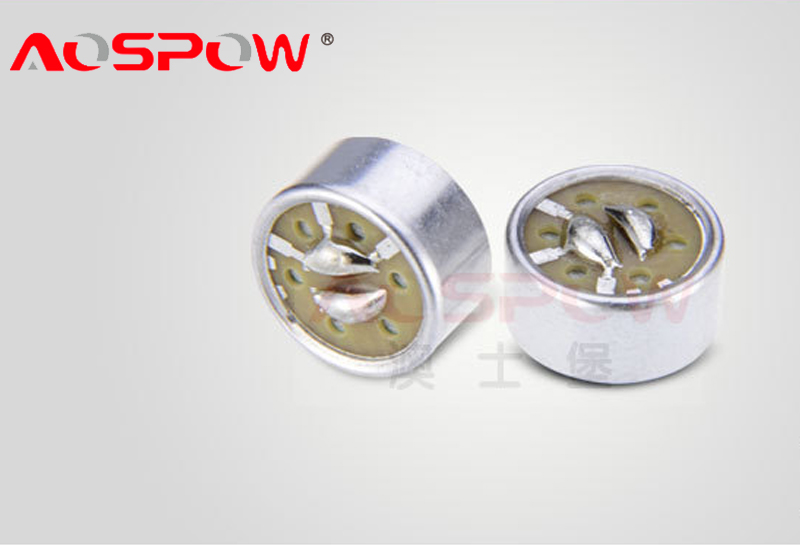 如何判斷麥克風的主要性能參數？